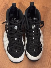 Men’s Rare Size 12.5 - Nike