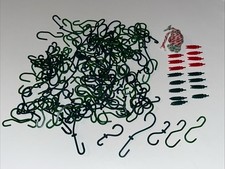 Vintage Christmas Tree Fairy Light Plastic Hanging Hooks Green Card Pegs String