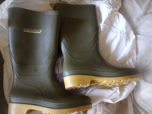 Dunlop wellys size 2 - wellys, uk