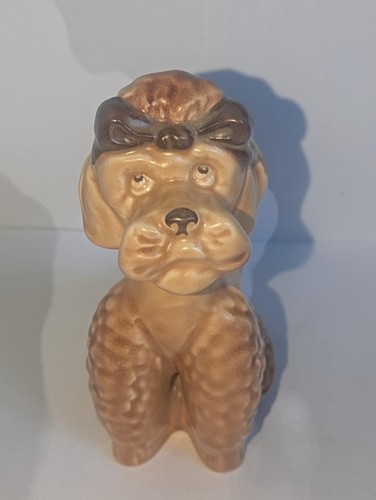 Sylvac seated poodle - seated,
