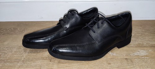 New without tags clarks girls - tags,