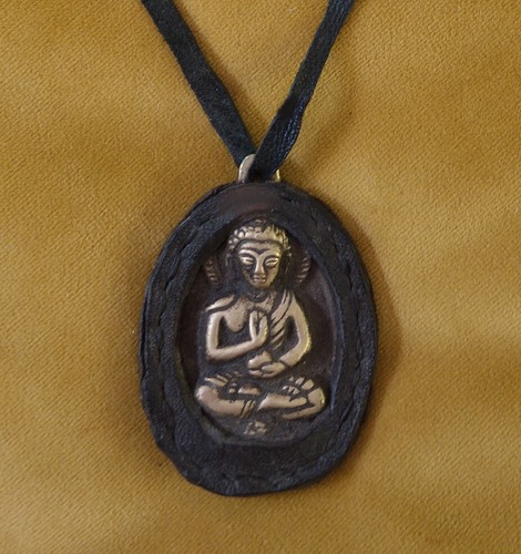 Solid old buddha - solid, amulet