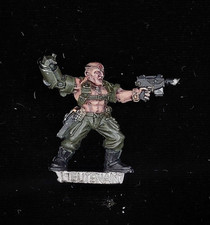 CATACHAN OFFICER Lieutenant - Metal Warhammer 40K Sergeant.