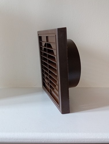 100mm dia plastic brown - dia, 4"