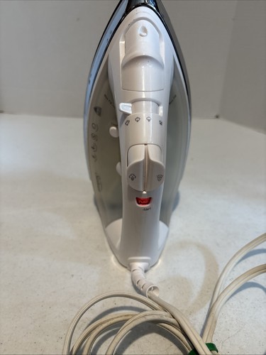 Sunbeam classic iron 1200w - classic,