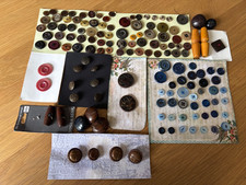 Job lot of vintage blue and brown buttons, toggles, leather buttons and others