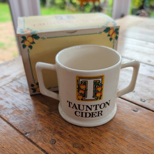 Vintage wade potteries - wade,
