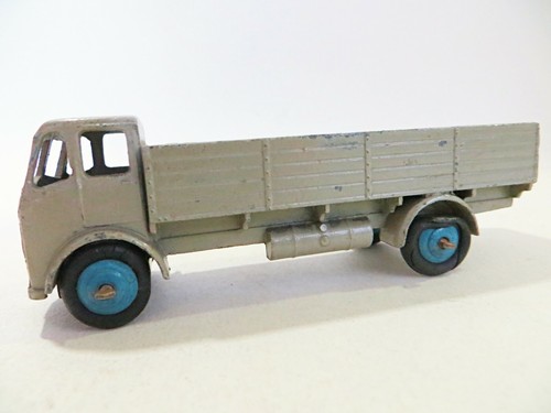 Dinky 25r 420 forward control - dinky, 'forward