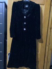 Per Una M&S Black Velvet Ribbed coat Evening Size 8 Button Missing Gems