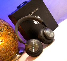 Bang Olufsen B&O Beoplay H4 RAF Camora Over ear Bluetooth headphones Black (437)