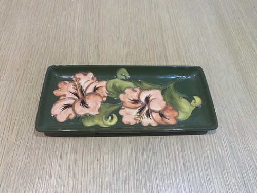 Moorcroft pottery hibiscus pen - moorcroft,