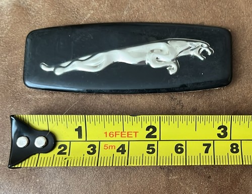 Jaguar wing badge - badge, insert