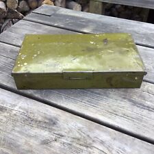 Vintage Moss Green 9 Section Metal Storage Fishing Tackle Box Fold Over Catch