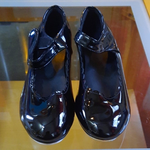 Girls black patent tap - black,