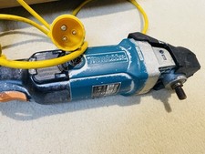 Makita GA5040 5” Angle Grinder – Heavy-Duty Industrial Grade