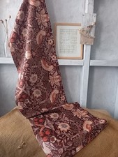 William Morris Strawberry