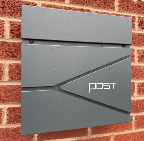 Wall mounted post box floating - post,