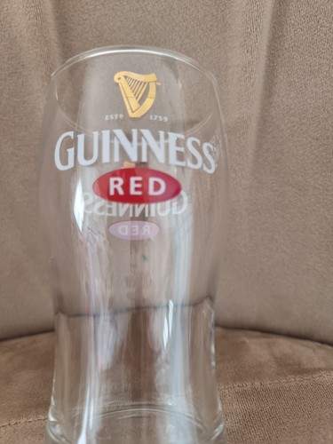 Guinness red half - red, stout