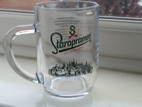 Staropramen pint nucleated 20 - pint,