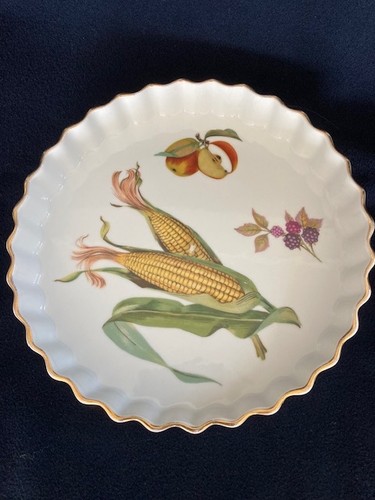 Royal worcester gold rimmed - worcester,