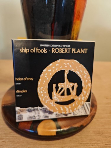 Robert plant ship fools - robert, of