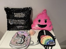 Justice Lot, Sequence Emoji