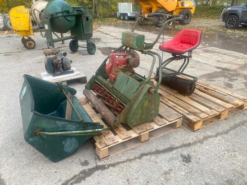 Ride cylinder lawn mower - ride, on