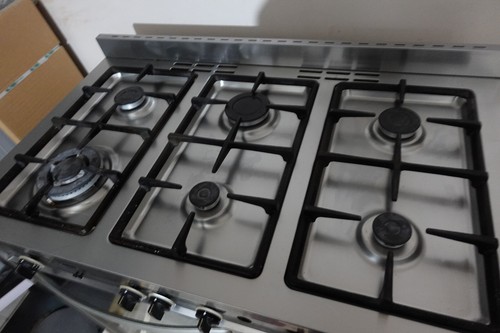 Belling oven with hob - belling,