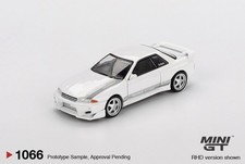 Mini GT 1/64 - Nissan Skyline