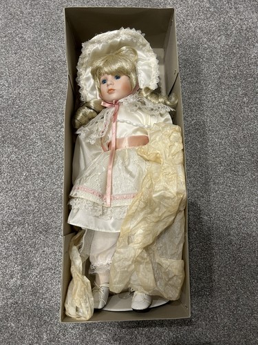 Georgia vienna porcelain - georgia,