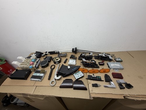 Various cars parts job - job, lot