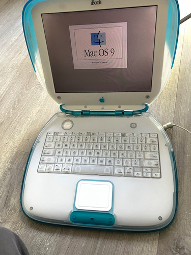 Apple ibook 12in blue laptop - apple,