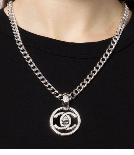 Chanel necklace with - ,
