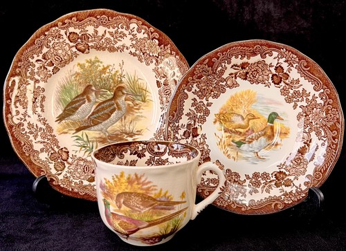Royal worcester palissy game - worcester,