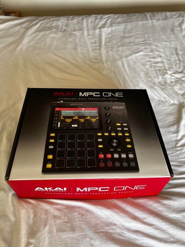 Pre owned akai - mpc,