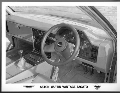 Aston martin vantage - aston, v8