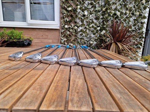Wilson tour iron set - v6,