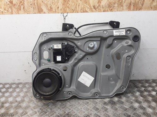 2005 touran window - vw,