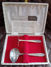 VINTAGE 1969 BOXED FALSTAFF PLATE EPNS WILD BRIAR PATTERN CHRISTENING SPOON SET