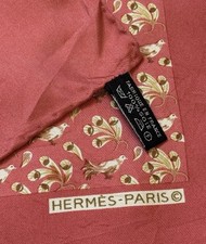 HERMÈS POCKET SQUARE