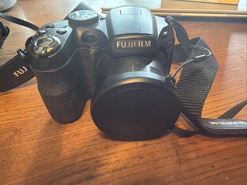Fuji finepix s2500hd bridge - fuji,