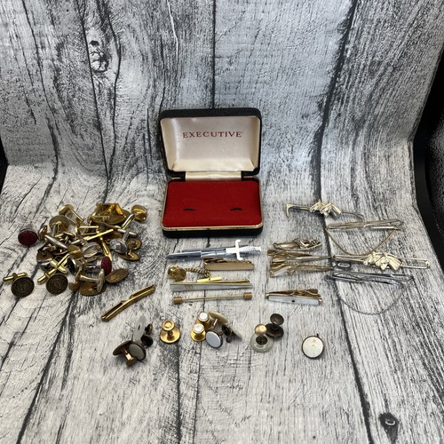 Large collection cufflinks - large, of
