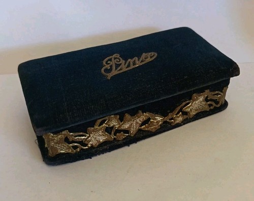 Antique blue velvet with - blue,