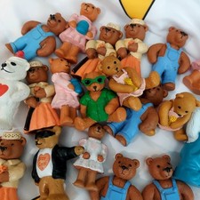 Vintage 1995 Kellogg's Teddy In My Pocket Bear Figures Toy Family MEG Bundle