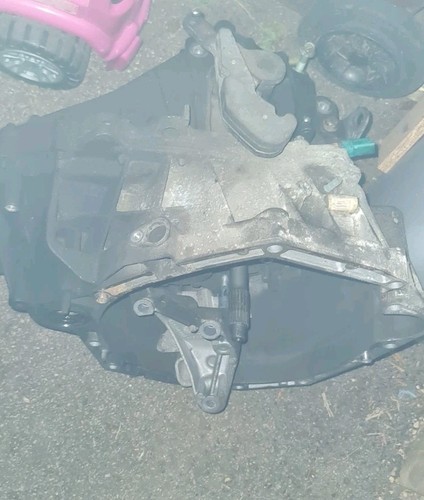 Gearbox nissan qashqai j10 - gearbox,