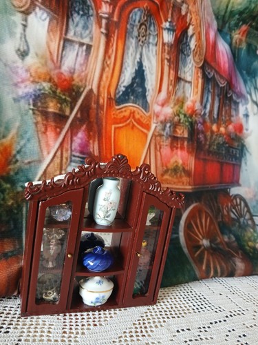 Dolls house 12th - dolls, 1/12th