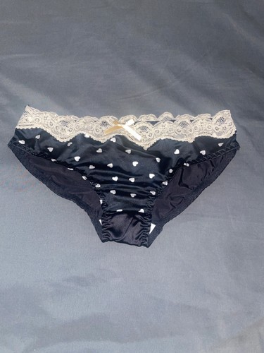 Vintage style black soft silky - black,