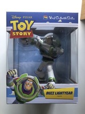 VCD Vinyl Collectible Doll Toy