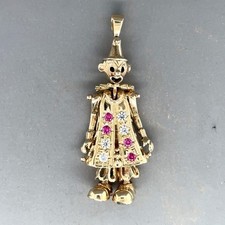 9ct Yellow Gold Cubic Zirconia Clown Pendant