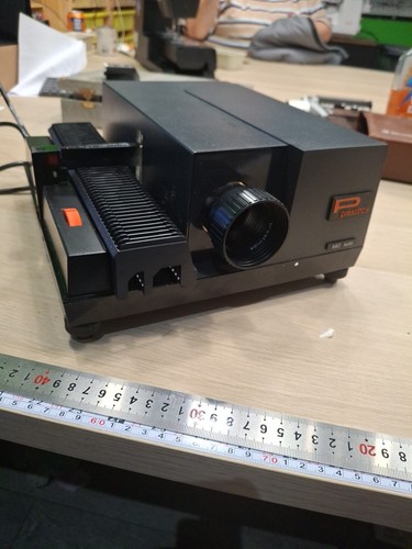 Slide projector prestinox 680 - slide,
